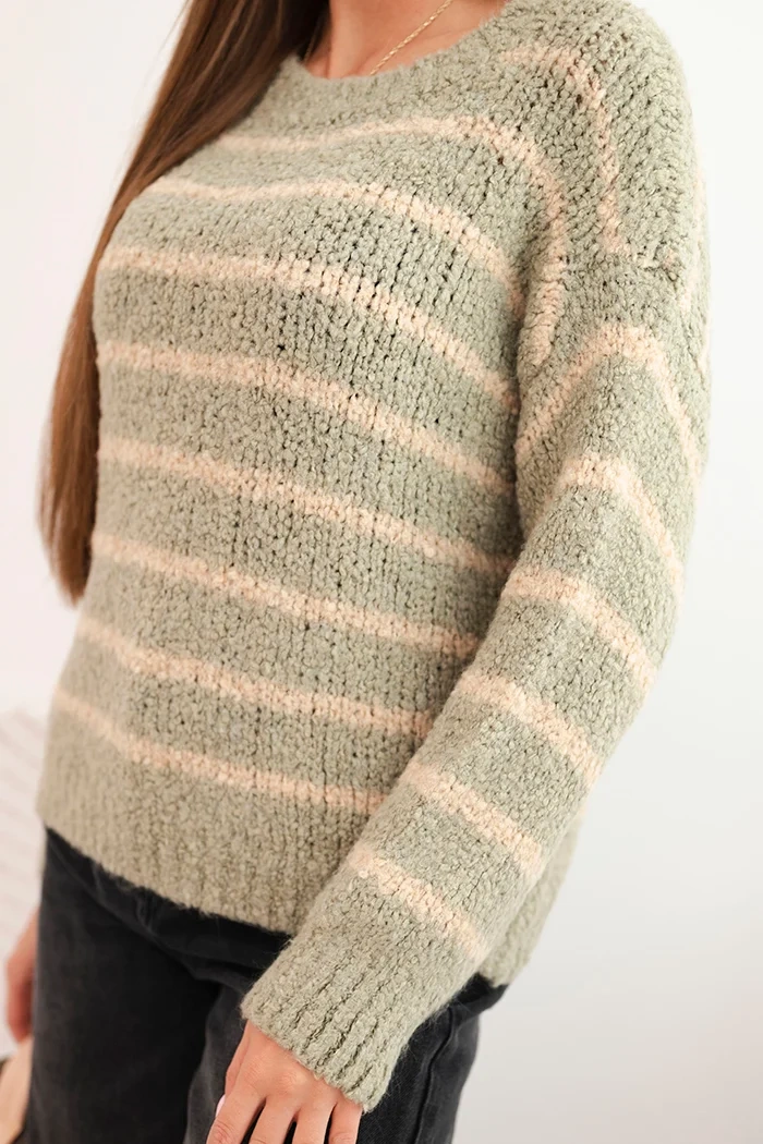 Kesi Włoski Women's loose-fitting striped sweater with wool khaki
