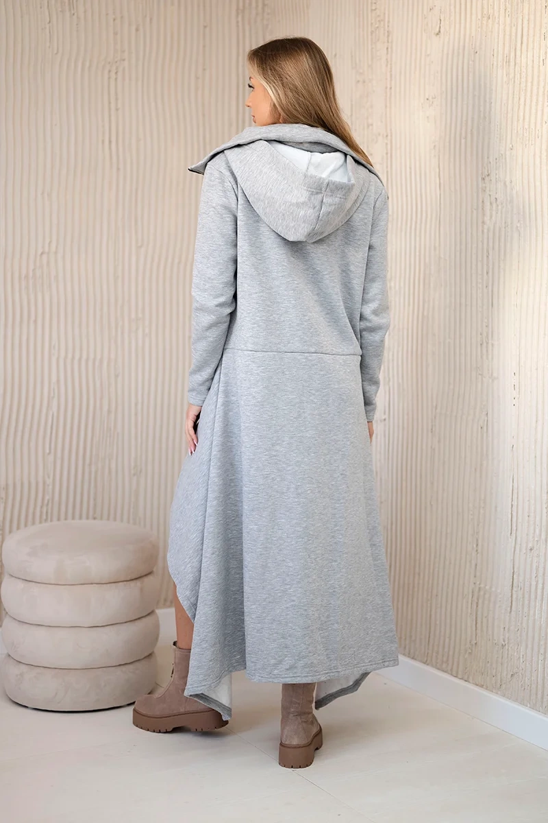 Insulated dress with longer sides in gray color