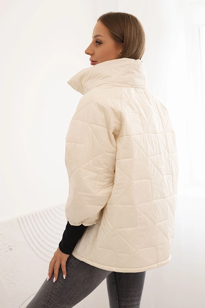 Kesi Włoski Women's quilted jacket with a short cut and stand-up collar light beige