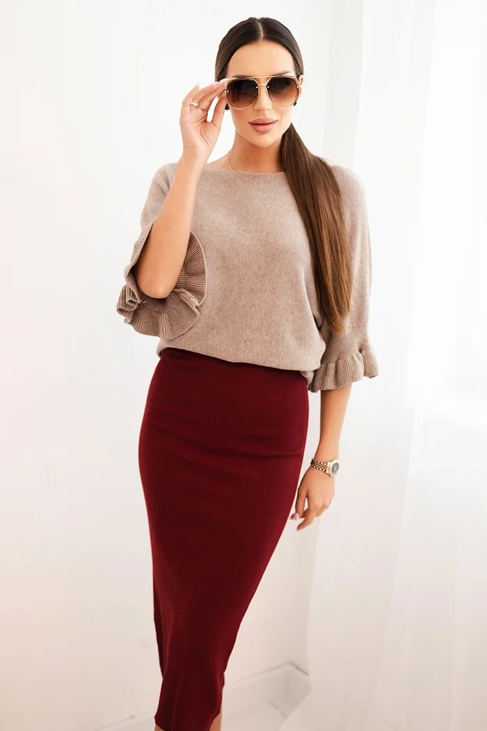 Kesi Włoski Women&#039;s viscose pencil skirt with an elastic waistband burgundy