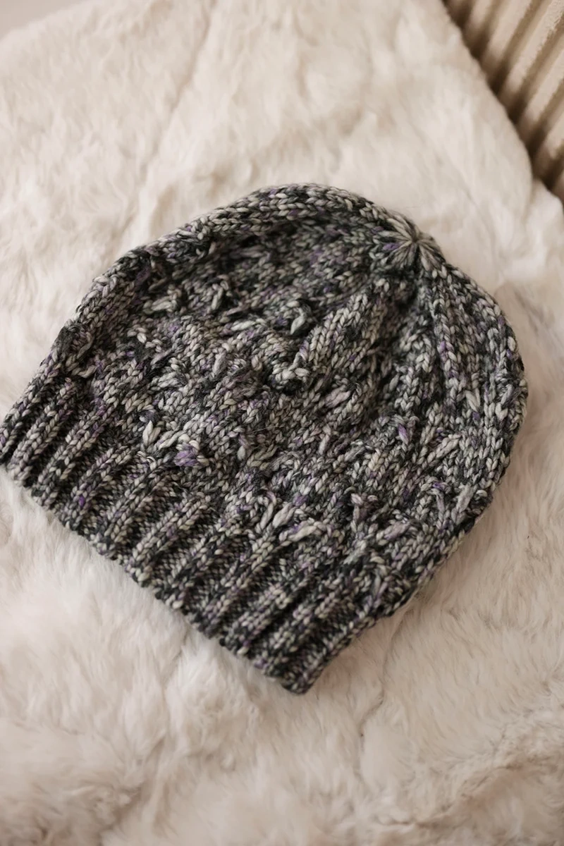 Kesi Cap with fleece Roksana K209 gray+purple