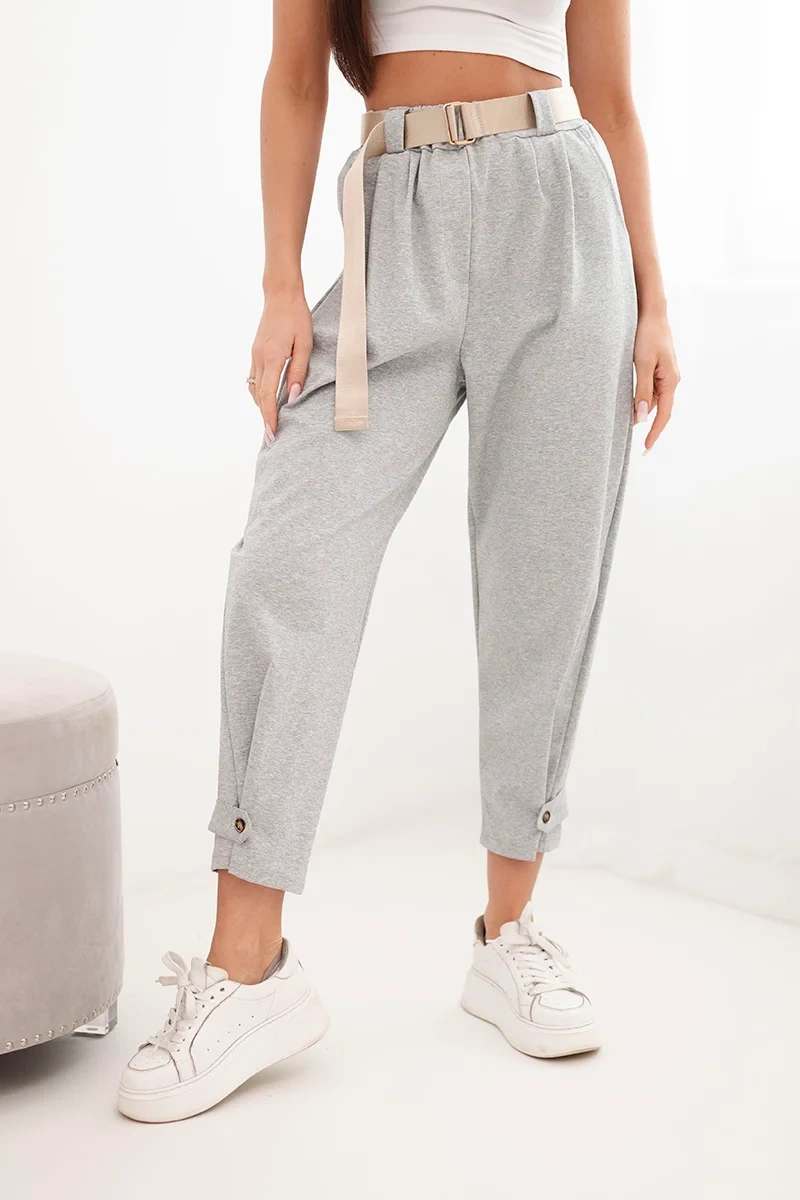 Testați pentru femei pantaloni Kesi