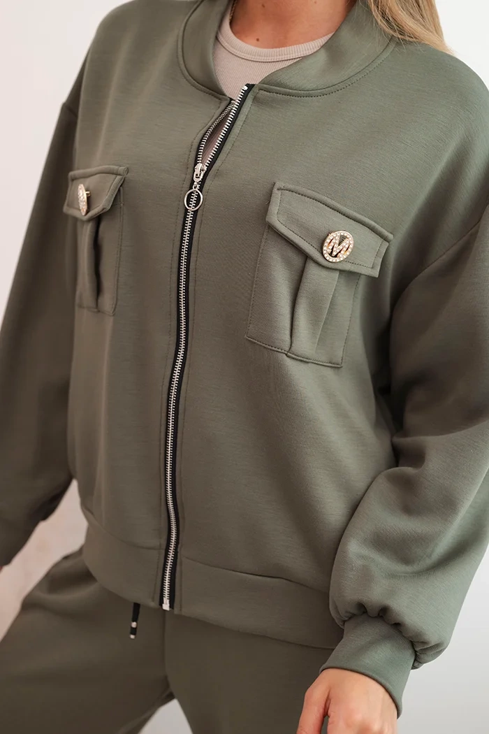 Kesi Włoski Women&#039;s set made of viscose with a zip-up sweatshirt and khaki pants