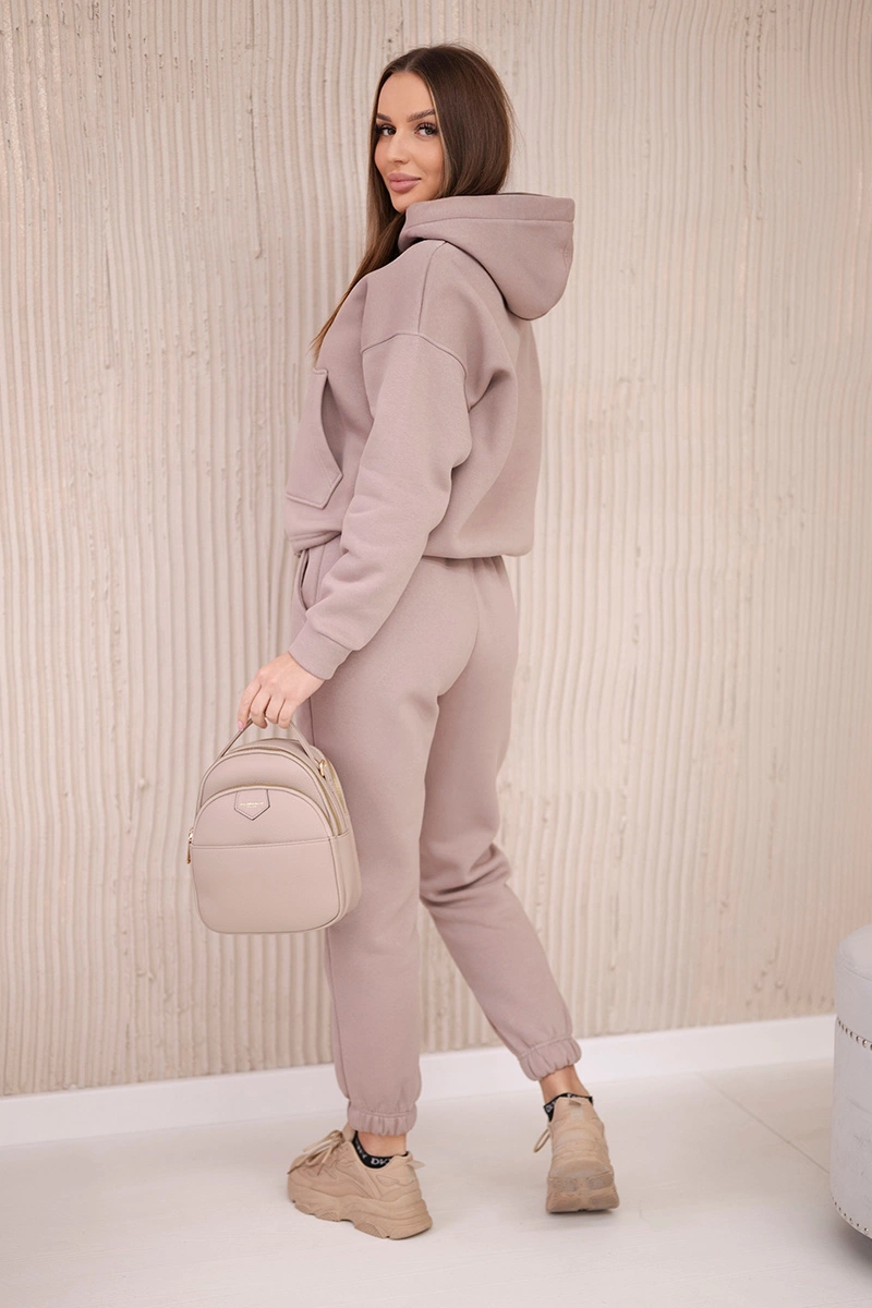 Kesi Insulated set with a sweatshirt tied at the bottom dark beige