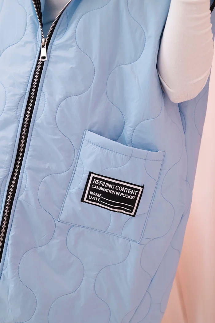 Kesi Włoski Dámska prešívaná vesta Plus Size s kapucňou na zips modrá