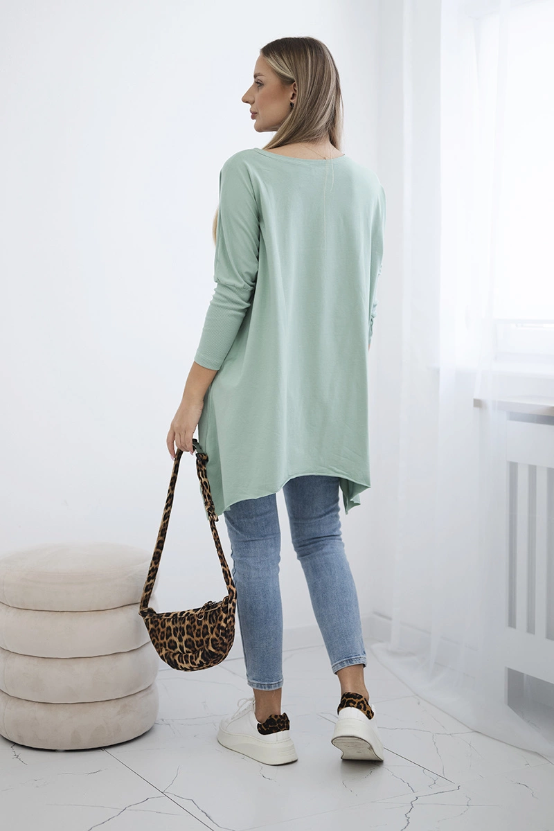 Oversized blouse with a dark mint lip print