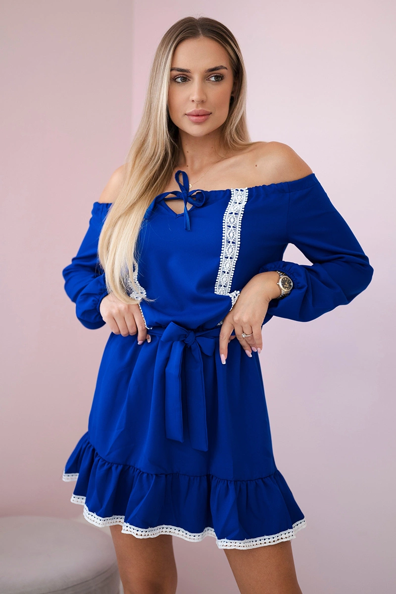 Shoulder and lace purple-blue dress