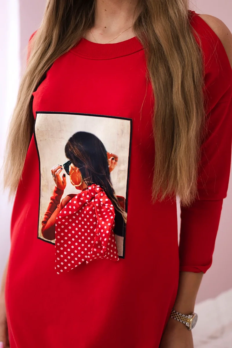 Dress with graphics and bow in polka dot 3D red