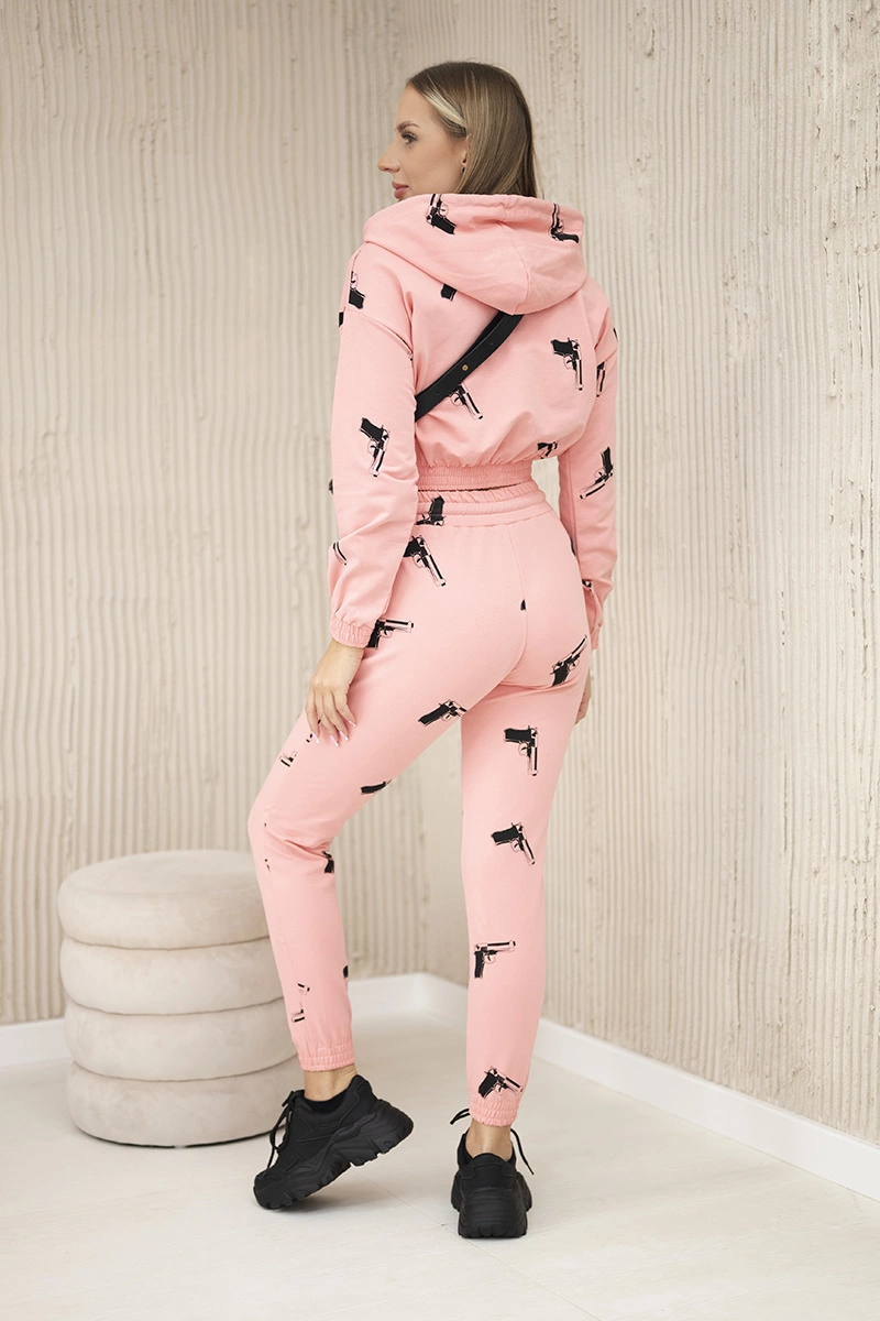 Set with printed apricot guns