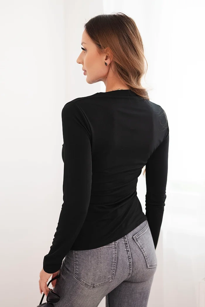 Kesi Włoski Women's blouse with decorative buckle, gathered, made of viscose, black