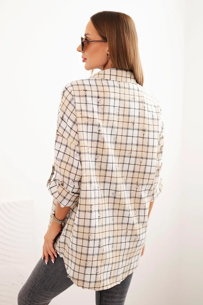 Kesi Włoski Women's cotton checkered shirt with a distressed effect beige