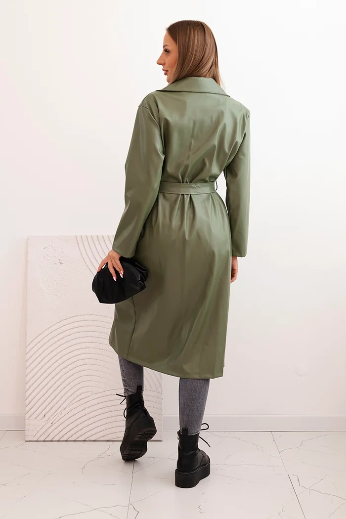 Kesi Włoski Women's trench coat made of eco-leather with a belt and collar khaki