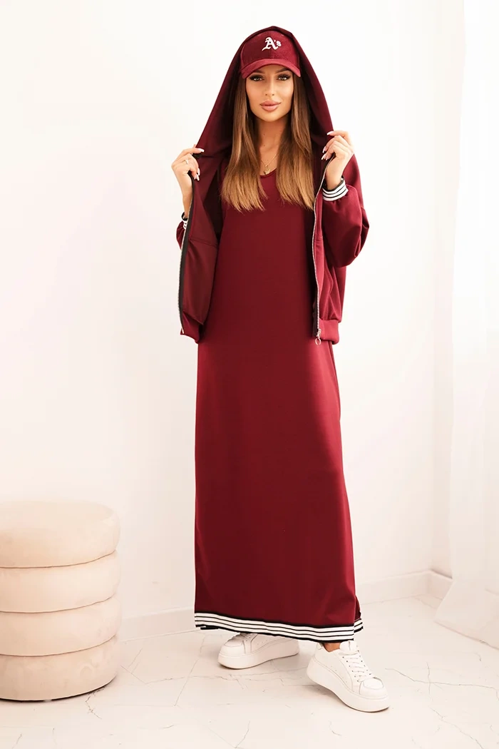 Kesi Włoski Women&#039;s set with viscose featuring a button-up blouse and a long dress burgundy