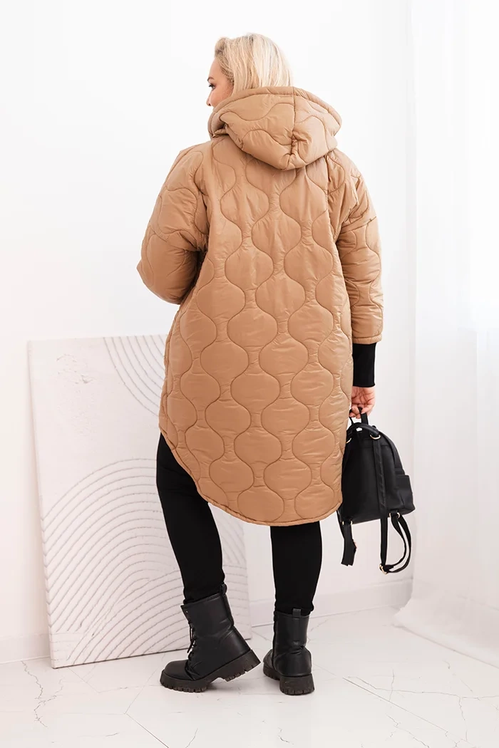 Kesi Włoski Dámska zimná bunda Plus Size prešívaná s kapucňou camelová