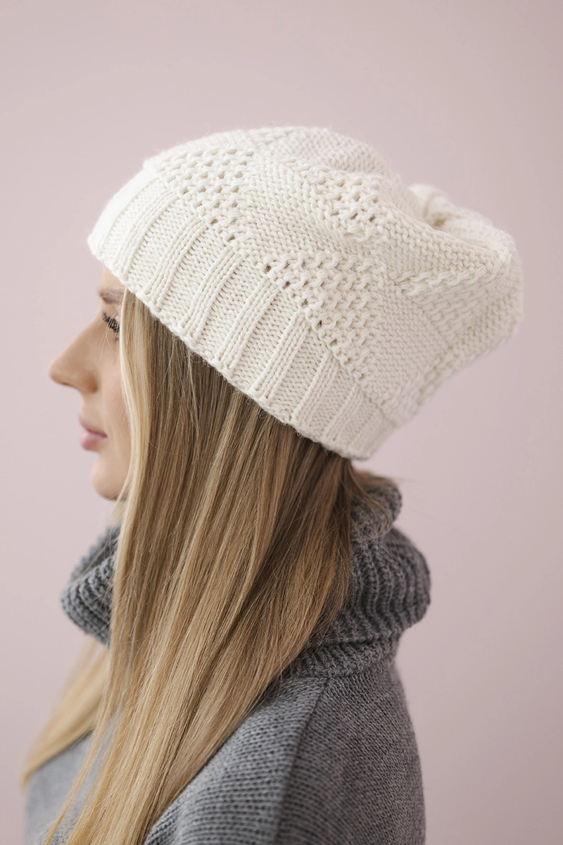 Women's cap Danuta K331 light ecru