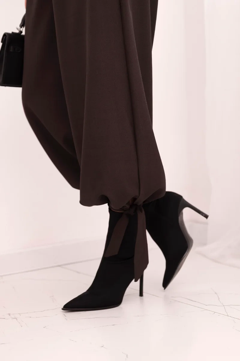 Kesi Włoski Women's wide-leg trousers with ties at the bottom brown