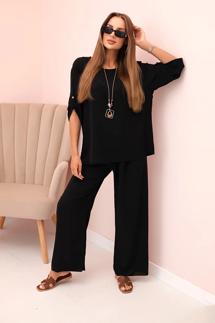 Kesi Włoski Women&#039;s set with a blouse with a necklace and wide pants black