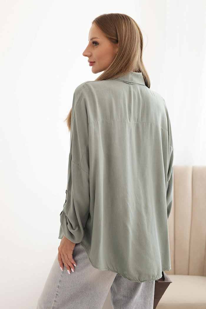 Kesi Włoski Women&#039;s viscose shirt with decorative buttons and collar khaki