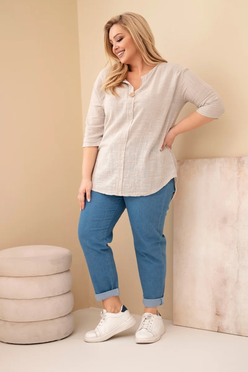 Kesi Plus Size blúzka s ozdobnými gombíkmi béžová