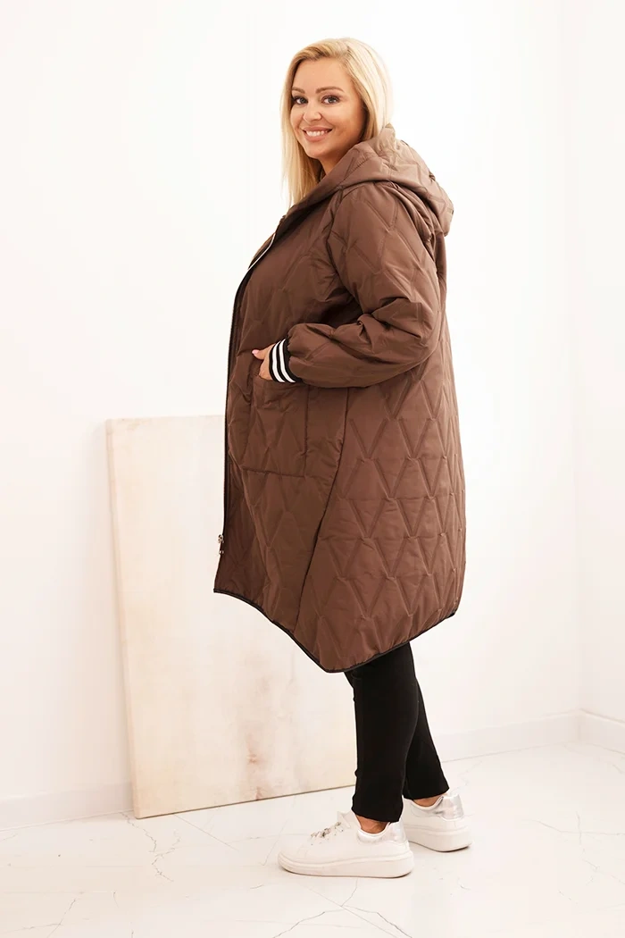Kesi Włoski Dámska bunda Plus Size prešívaná s kapucňou a športovými manžetami čokoládová