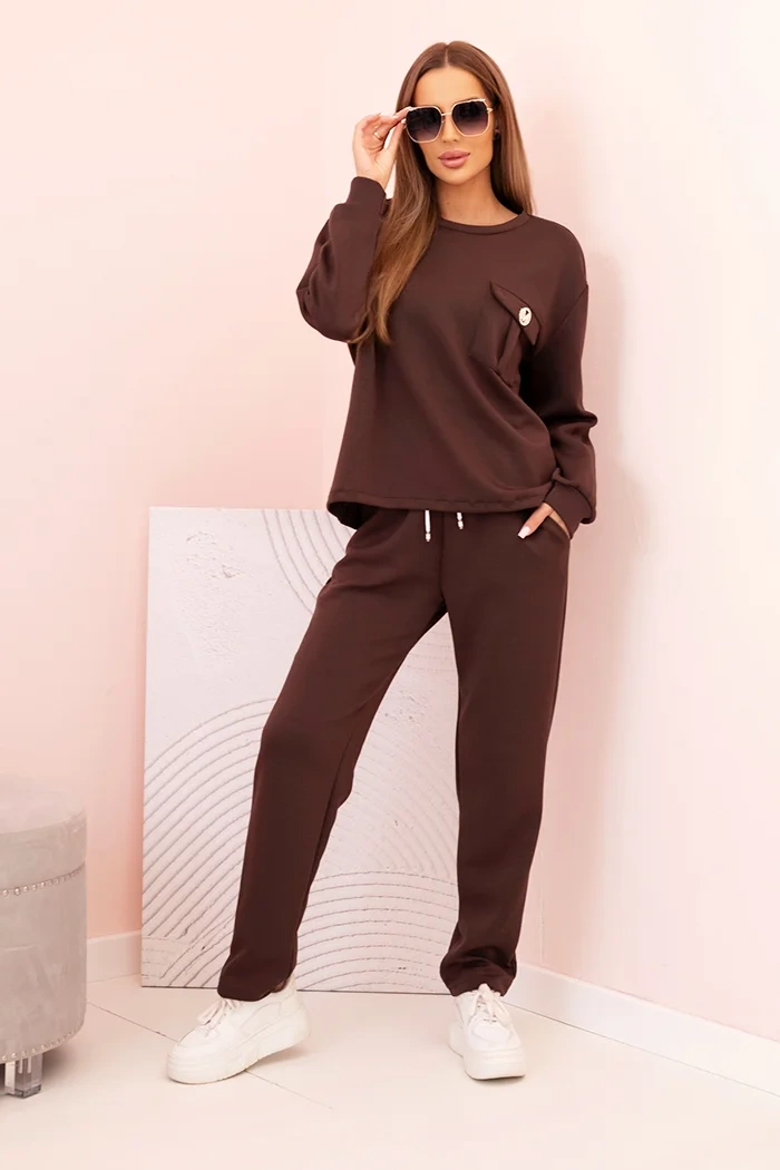 Kesi Włoski Women&#039;s set butter sweatshirt and pants with elastic brown