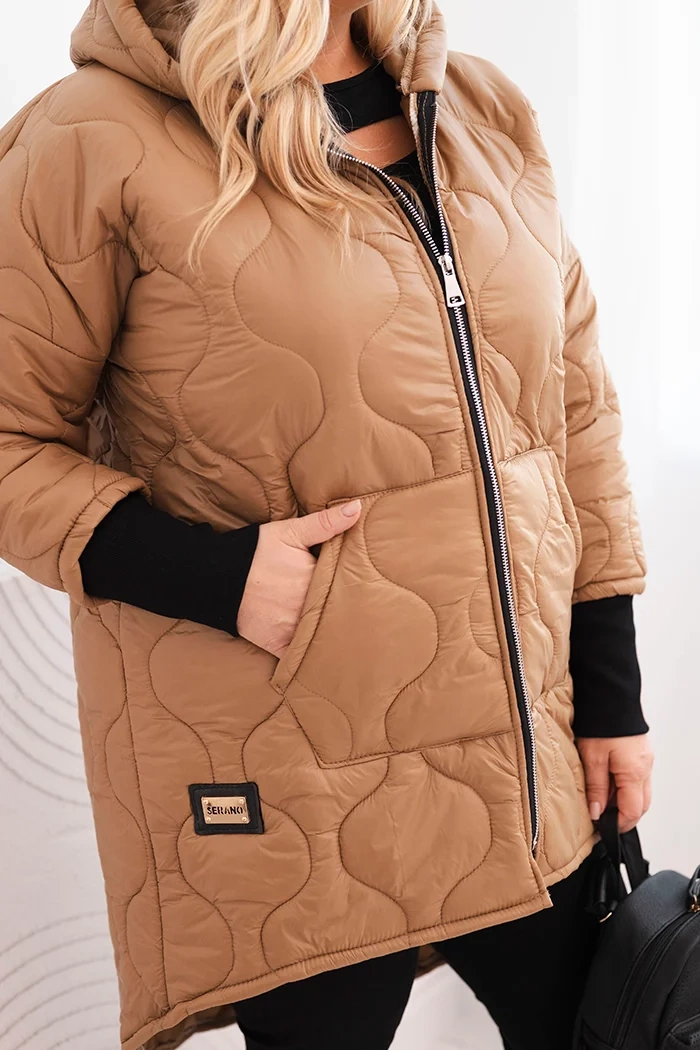 Kesi Włoski Dámska zimná bunda Plus Size prešívaná s kapucňou camelová