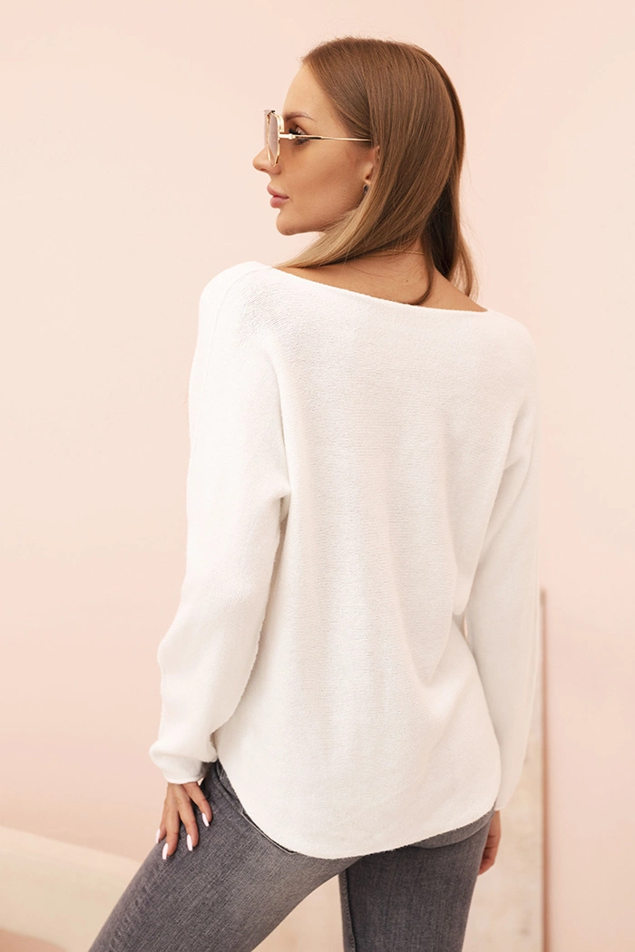 Kesi Włoski Women&#039;s sweater with viscose and V-neck white