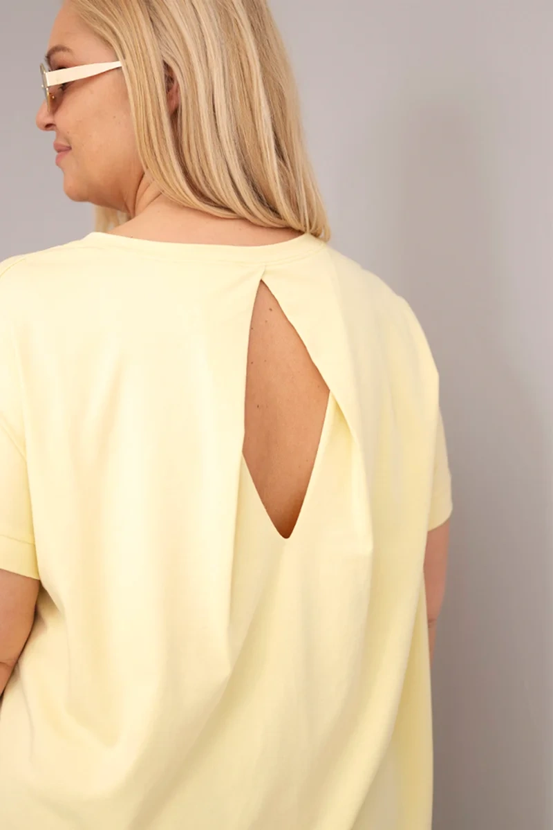 Kesi žltá plus-size blúzka s krátkym rukávom