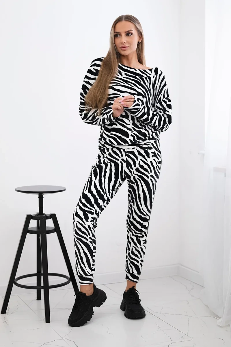 Velour set with zebra print black+white