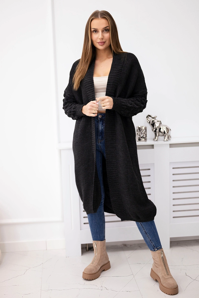 Sweater with bubbles on the sleeve made of graphite