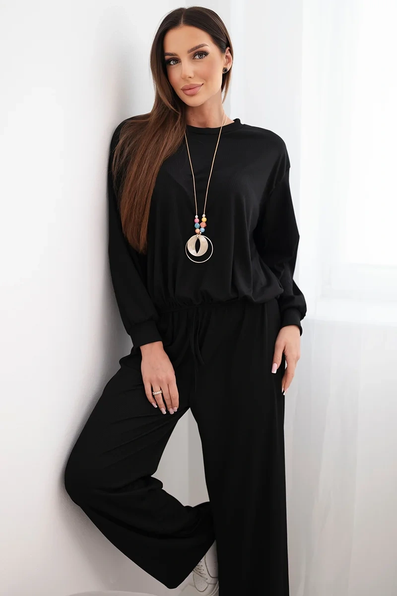 Вискозен анцуг Kesi с висулка