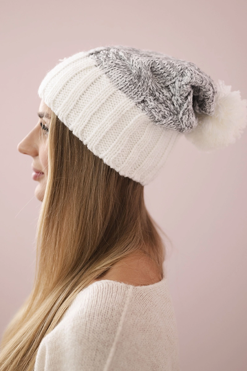 Kesi Cap with fleece Paryż K213 white + gray