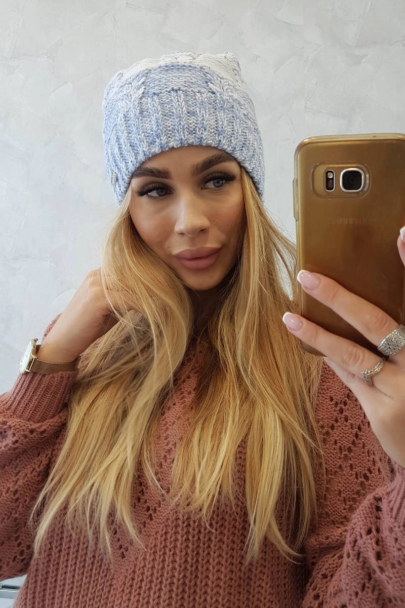 marka niezdefiniowana Čapica s fleece Dolores K303 modrá + biela + džínsy
