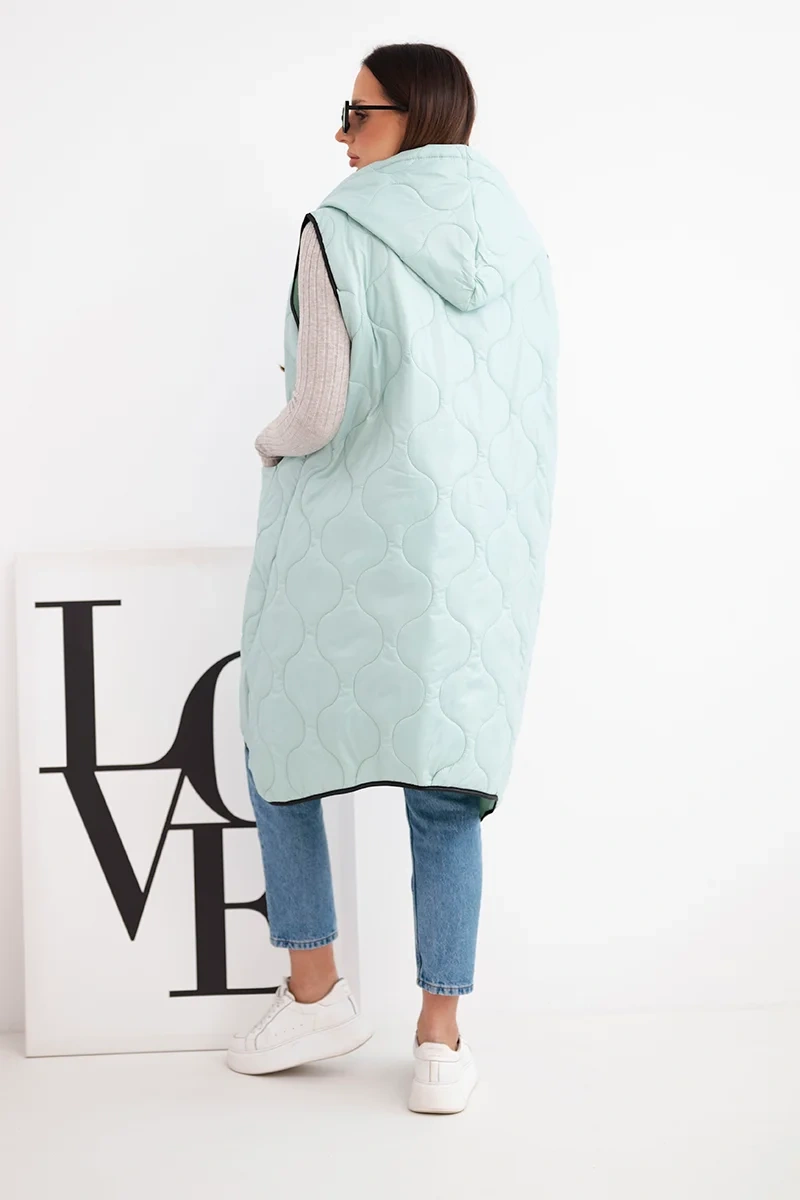Dámska prešívaná vesta Plus Size s kapucňou v mätovej farbe