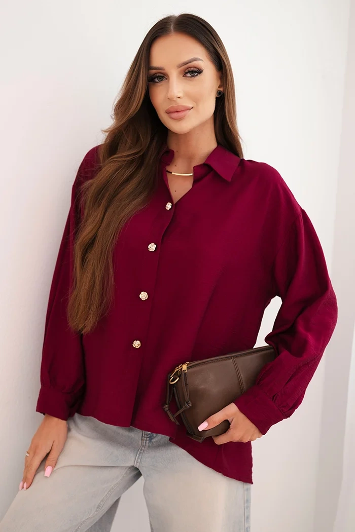 Kesi Włoski Elegant women's shirt made of viscose with decorative buttons plum