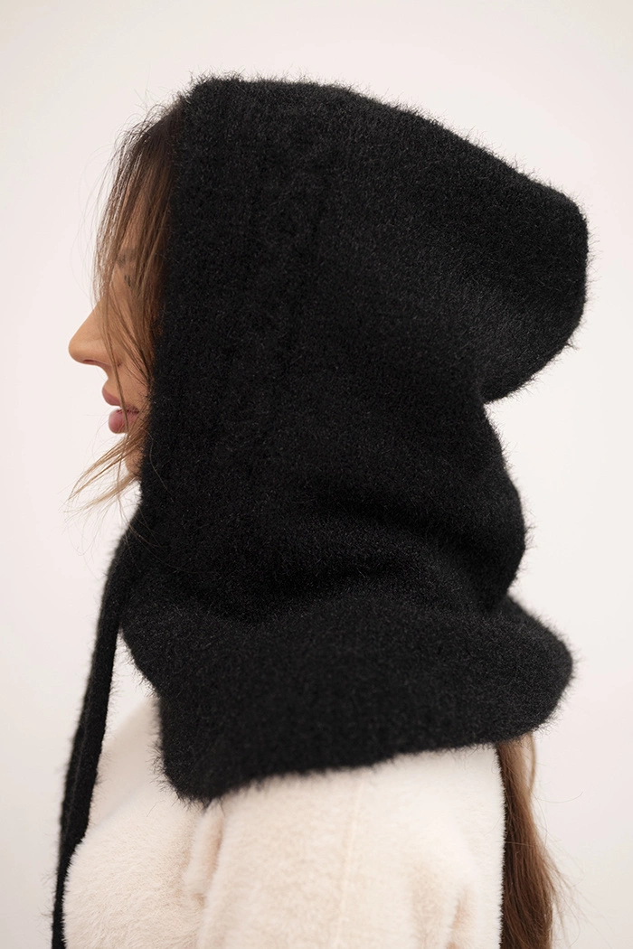 Polski Women's hooded cap with ties and braid weave black