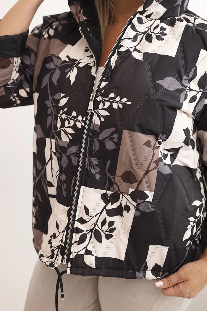 Kesi Włoski Women's Plus Size jacket with a hood and extended back black