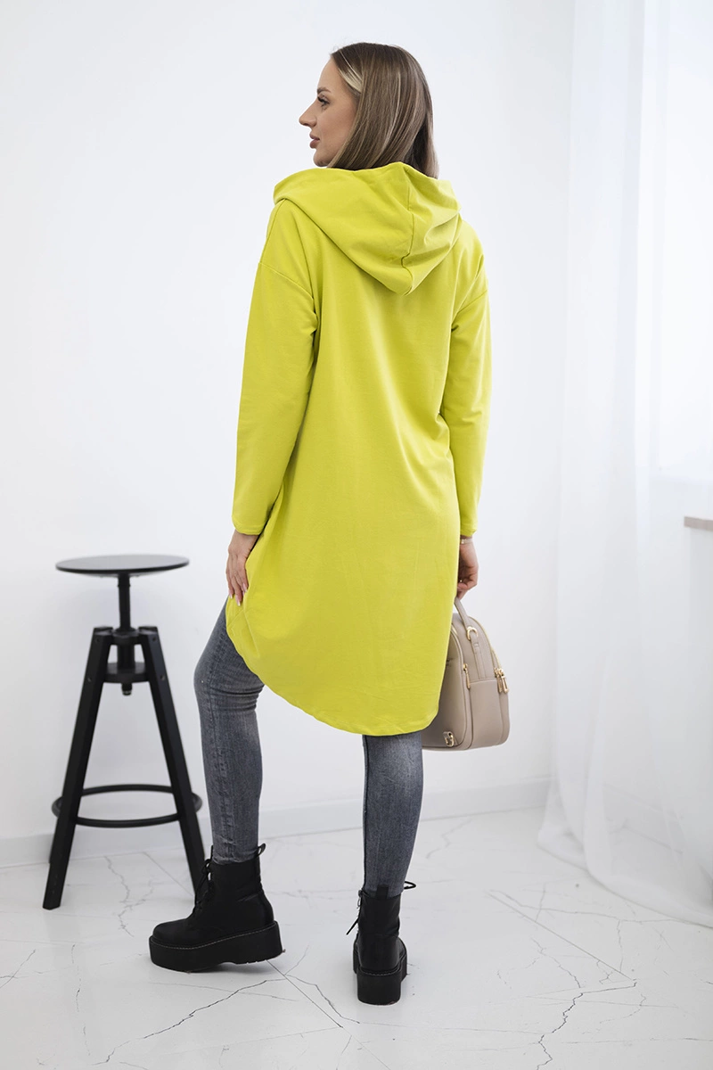 Sweatshirt with a long back and kiwi hood