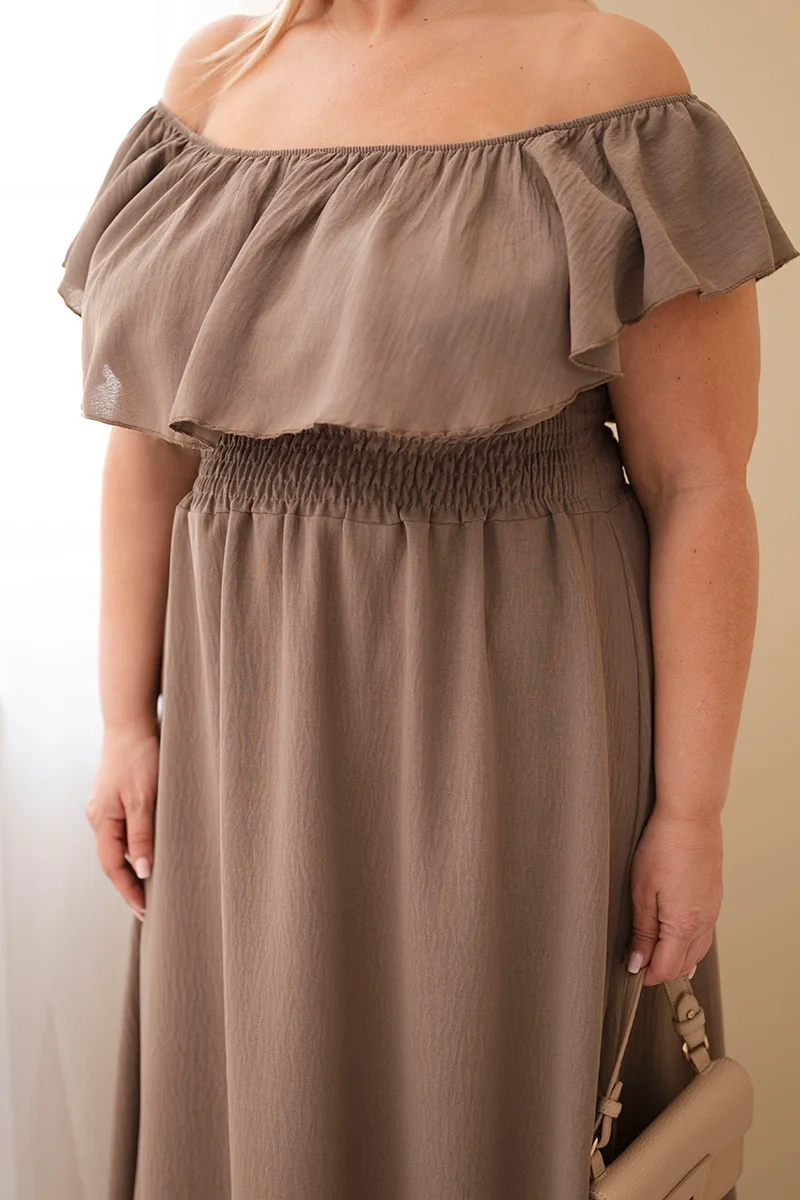 Dámske plus-size šaty s volánom a elastickým pásom