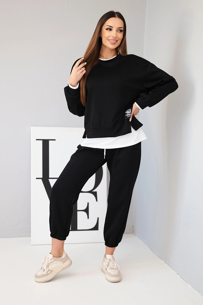 Kesi Włoski Women's set with a loose sweatshirt and sweatpants butter black