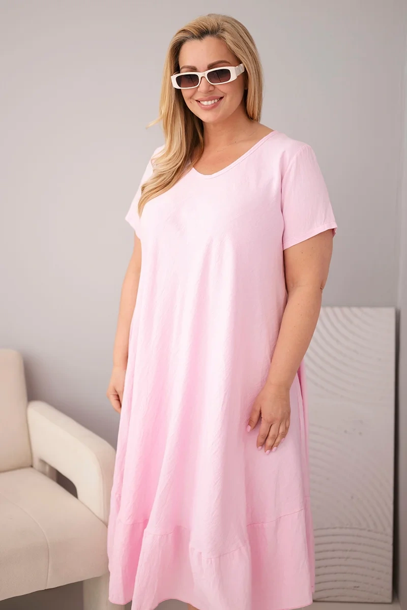 Plus size šaty s volánem a krátkým rukávem