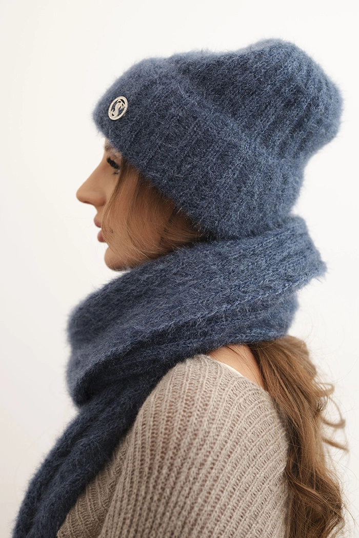Kesi Women&#039;s set hat and long scarf made of soft yarn denim