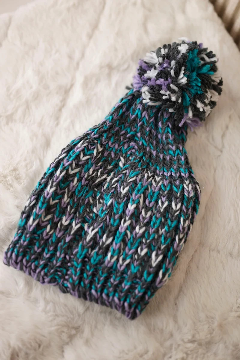 marka niezdefiniowana Cap with a pompom Maria K335 turquoise