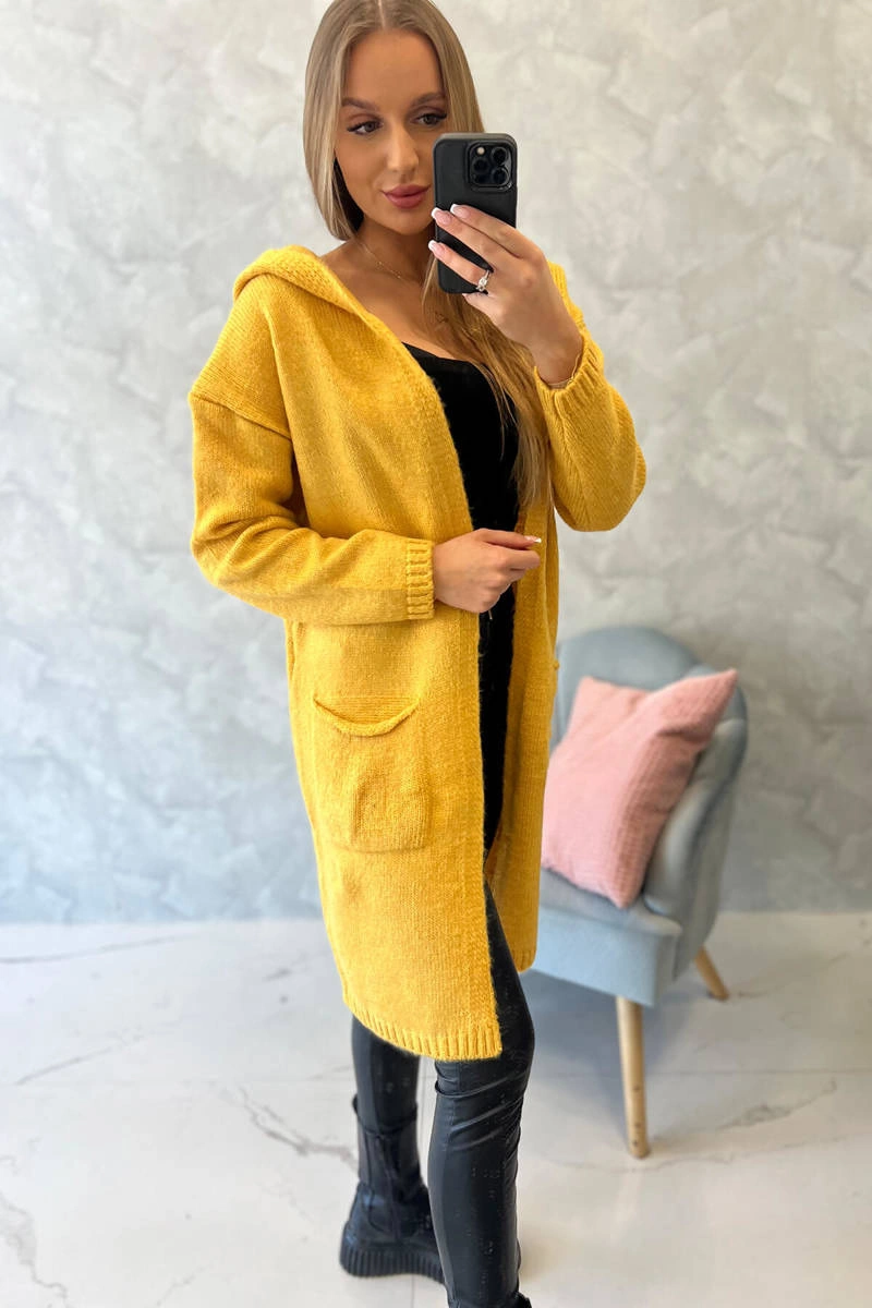 Plain sweater with hood and mustard pockets