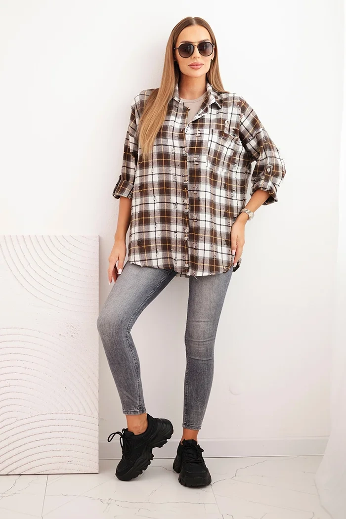 Kesi Włoski Women's cotton plaid shirt with a distressed effect brown