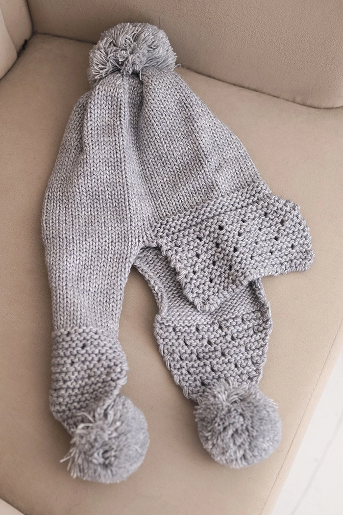 Kesi Women's winter cap with wool, visor, and pom-poms K475 light gray