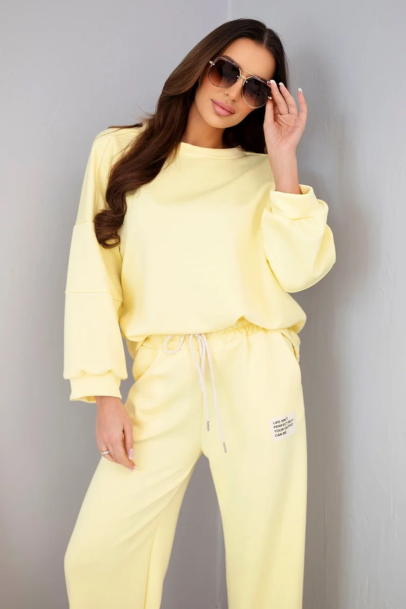 Žlutá dámská souprava Kesi Włoski