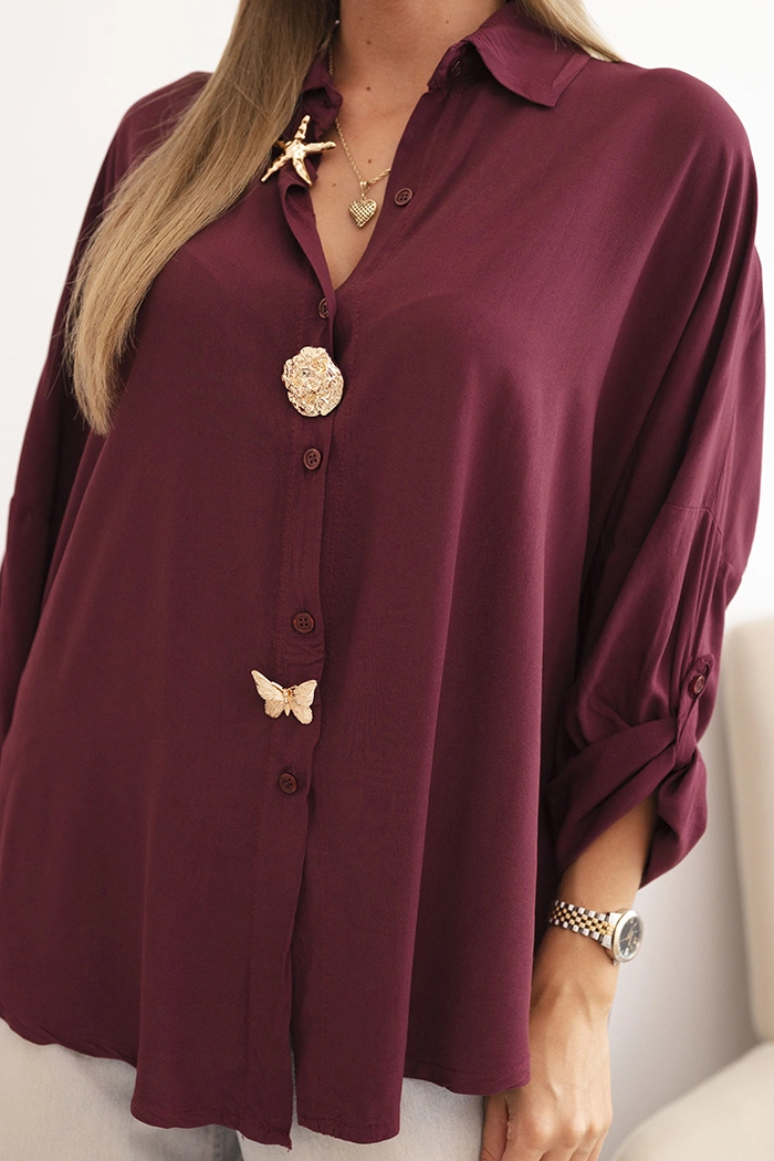Kesi Włoski Women&#039;s viscose shirt with decorative buttons and collar plum