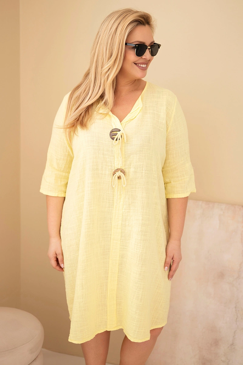 Plus-size bavlněné šaty Kesi s vázáním na výstřihu