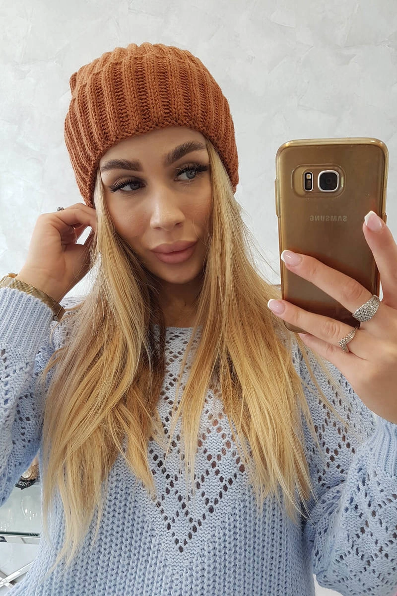 marka niezdefiniowana Čiapka s otočením nahor Magda K293 ťavej farby